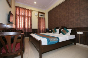Hotel Sarthi